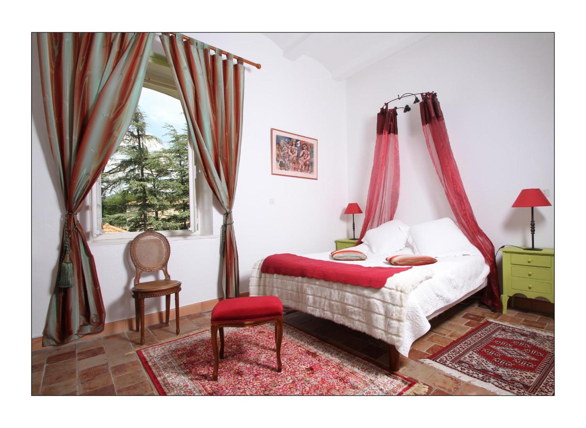 Villa Aimee Luxury Apartments With Heated Pool Vals-les-Bains Room photo